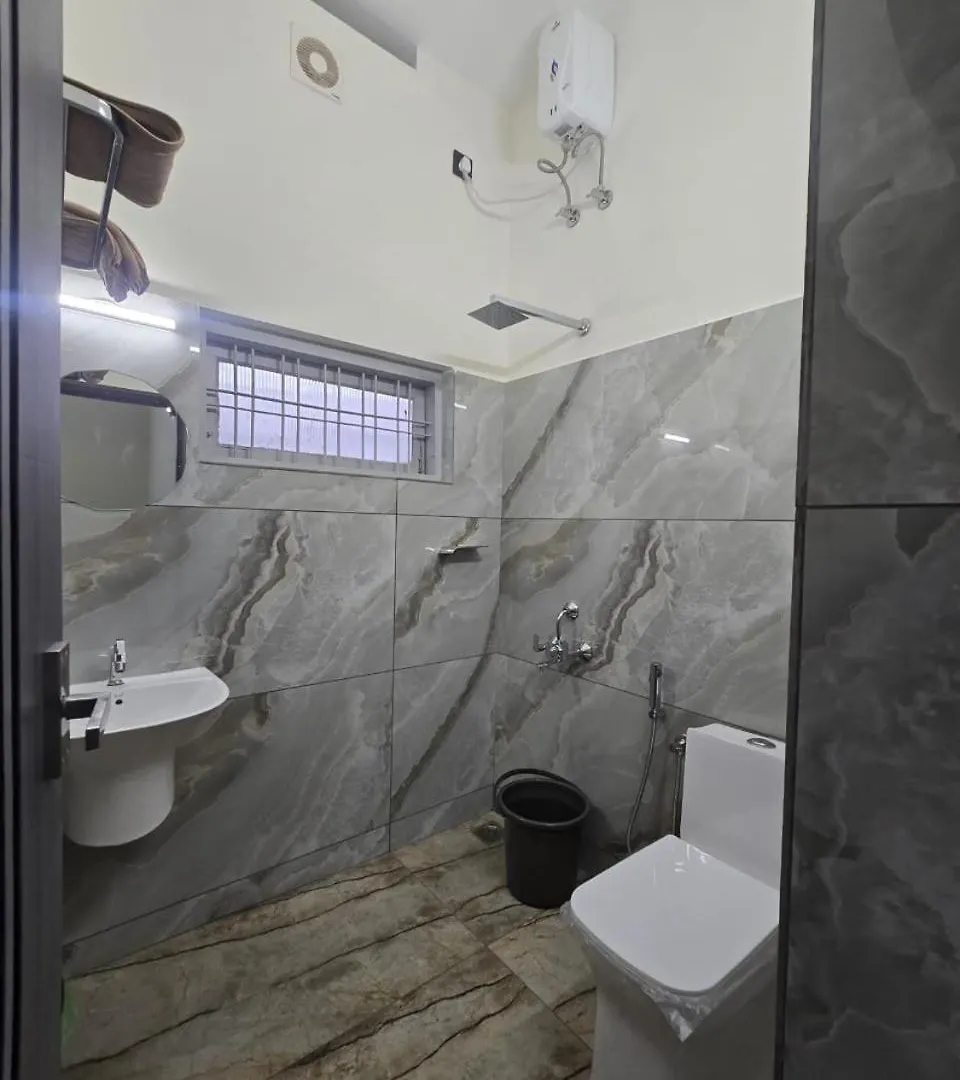 Privatunterkunft Ferienwohnung Grey Oasis Thrissur